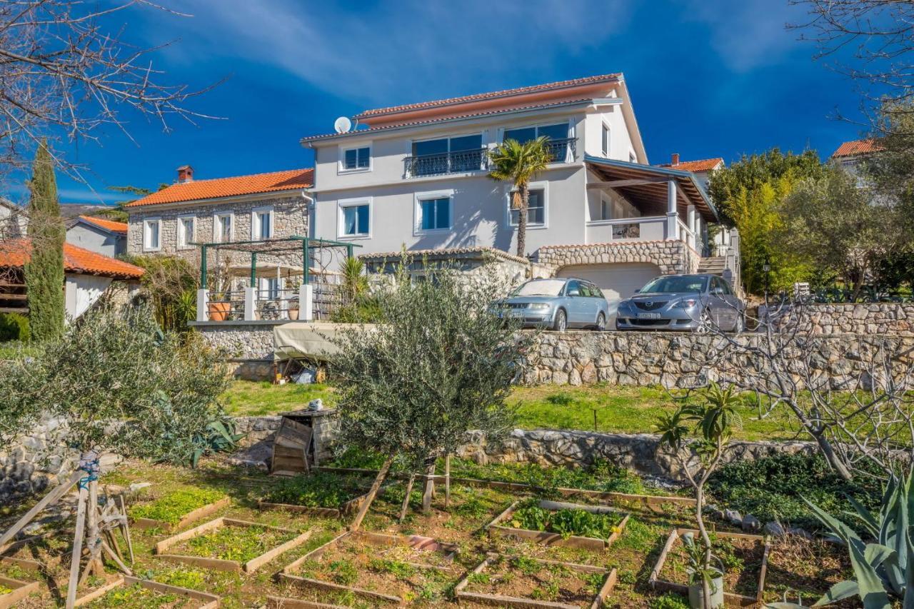 Apartments Adriatic Crikvenica Buitenkant foto